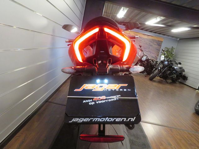 ducati - streetfighter-v4s