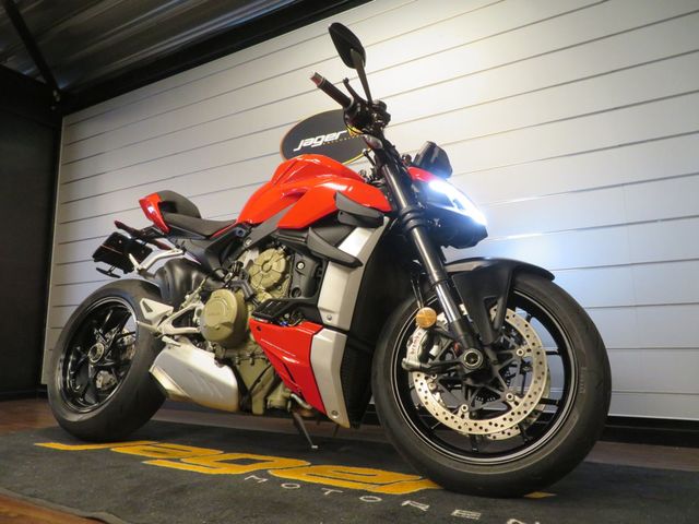 ducati - streetfighter-v4