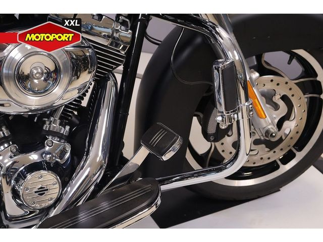 harley-davidson - street-glide