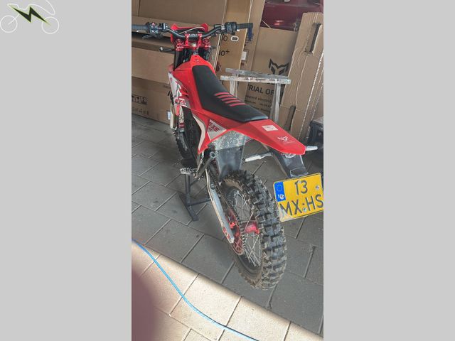 Arctic-Leopard - cheetah-exe-880