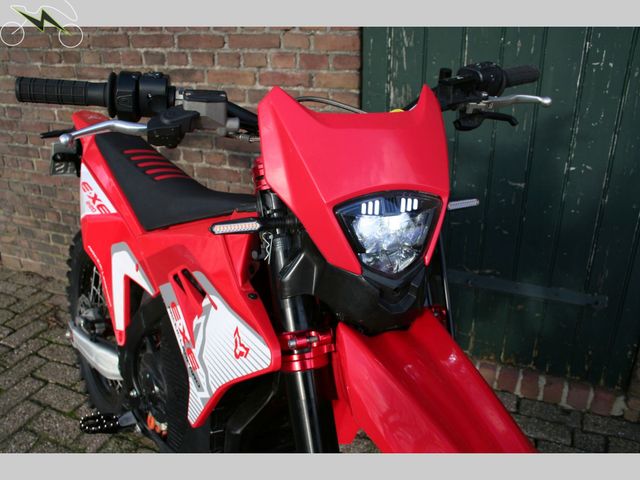 Arctic-Leopard - cheetah-exe-880