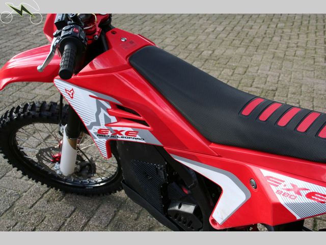 Arctic-Leopard - cheetah-exe-880