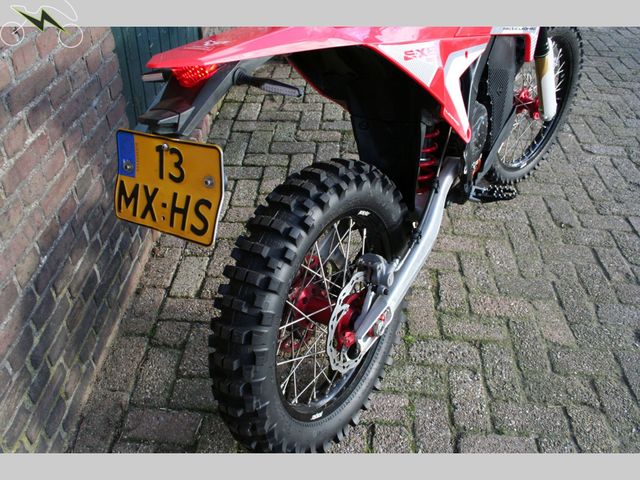 Arctic-Leopard - cheetah-exe-880