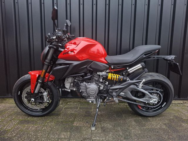 ducati - monster