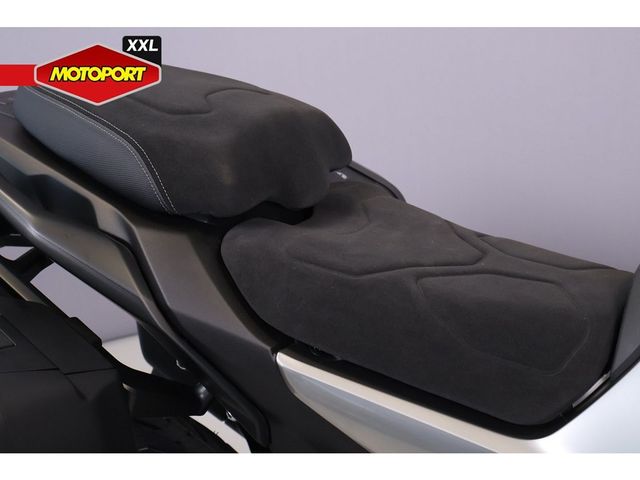 yamaha - tracer-7-gt