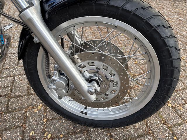 yamaha - xv-750-virago