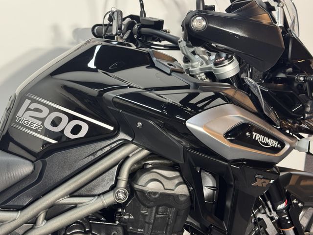 triumph - tiger-1200-xrx