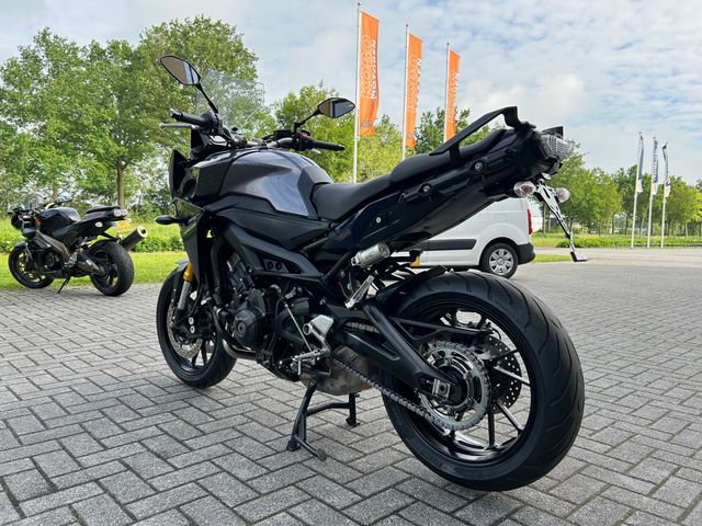 yamaha - tracer-900-abs