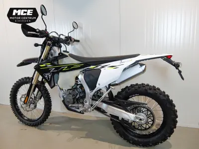 TRIUMPH TF 450 E – foto 4
