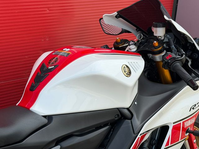 yamaha - r7-world-gp-60th-anniversary
