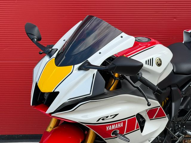 yamaha - r7-world-gp-60th-anniversary