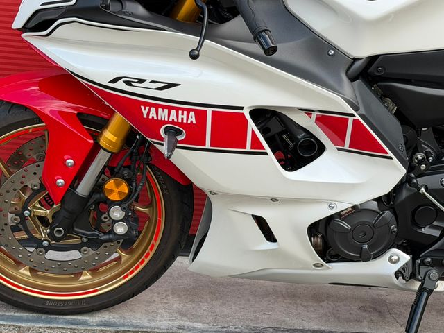 yamaha - r7-world-gp-60th-anniversary