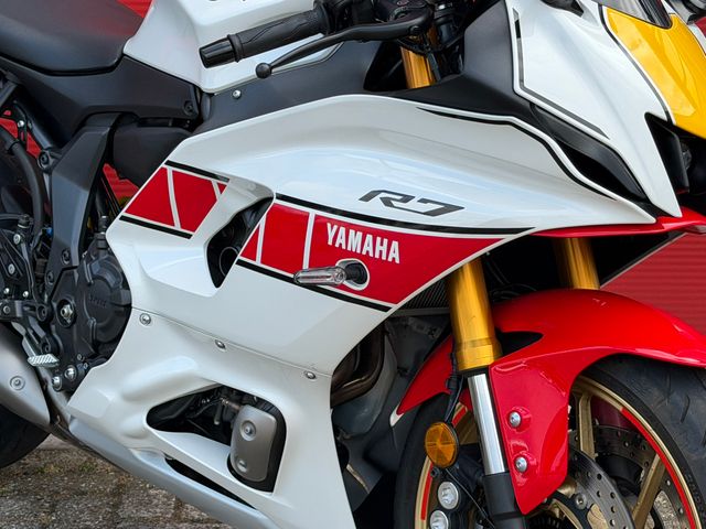 yamaha - r7-world-gp-60th-anniversary