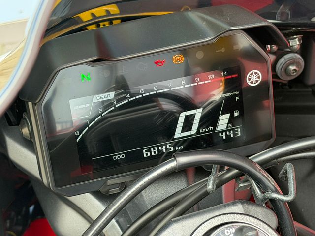 yamaha - r7-world-gp-60th-anniversary