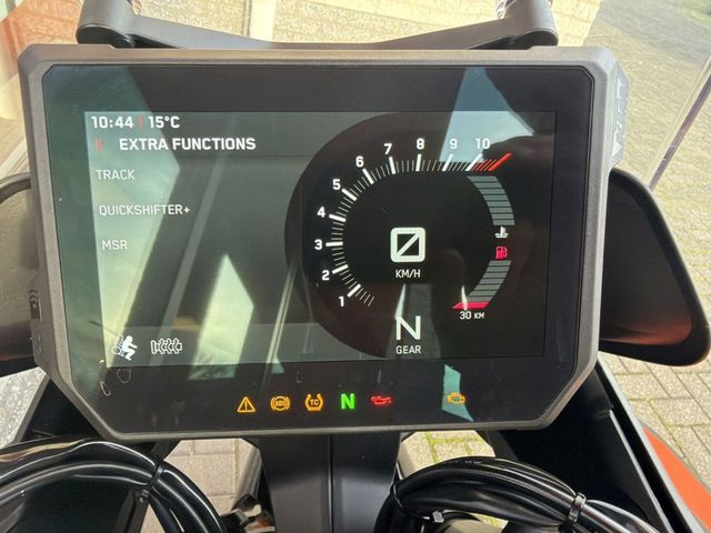 ktm - 1290-super-duke-gt