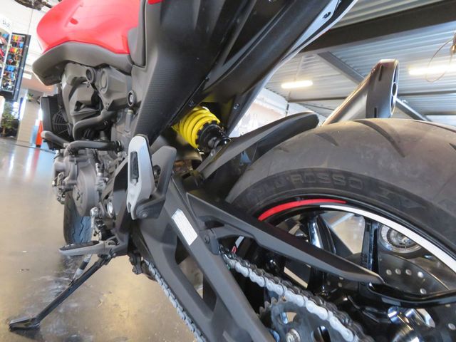 ducati - monster-797--