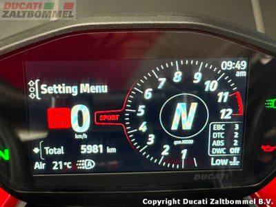 DUCATI STREETFIGHTER V2 – foto 4