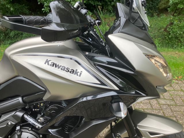 kawasaki - versys-650-abs