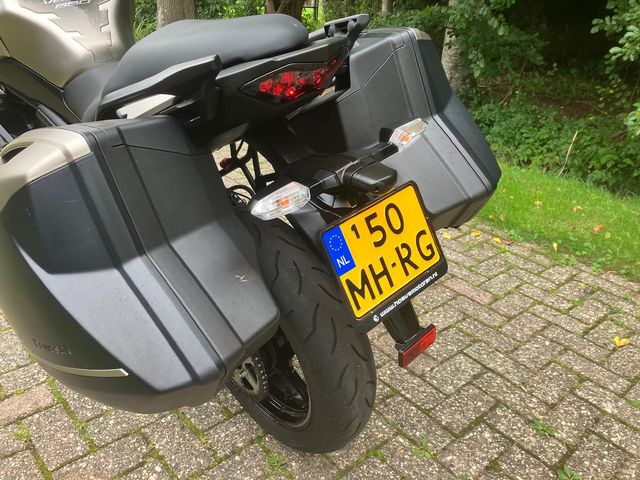 kawasaki - versys-650-abs