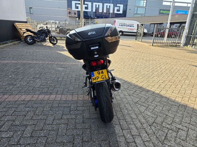yamaha - fz-8-abs