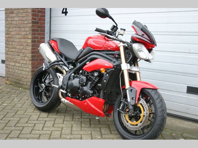 triumph - speed-triple