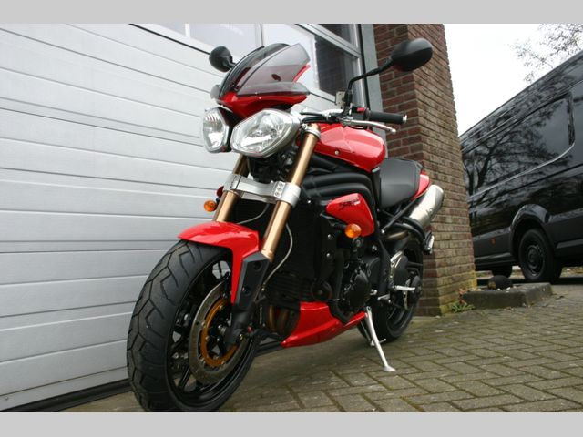 triumph - speed-triple