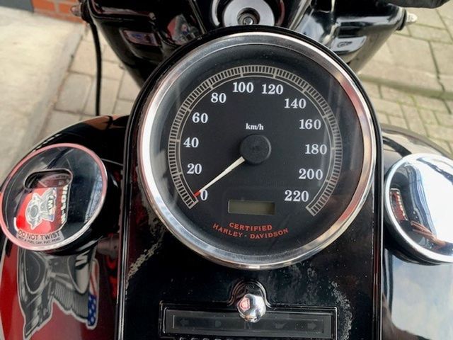 harley-davidson - roadking-114