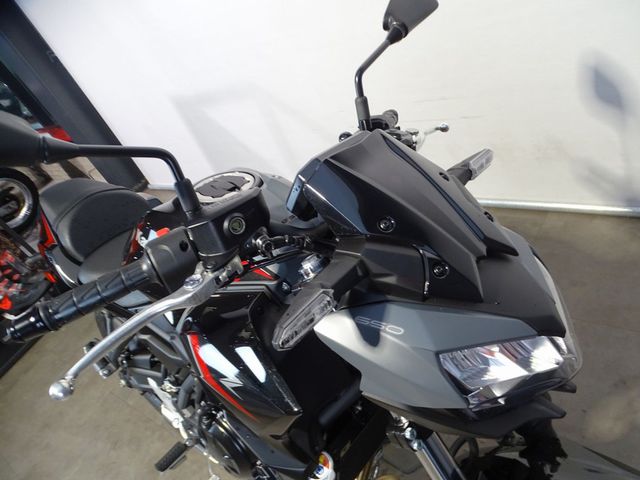 kawasaki - z650