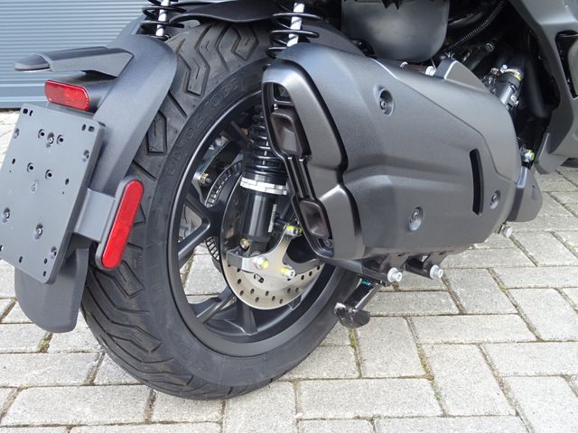 piaggio - mp3-530-hpe-advance-exlusive