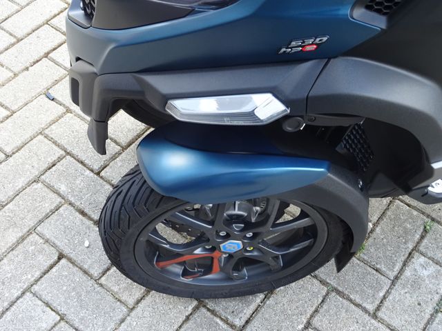 piaggio - mp3-530-hpe-advance-exlusive