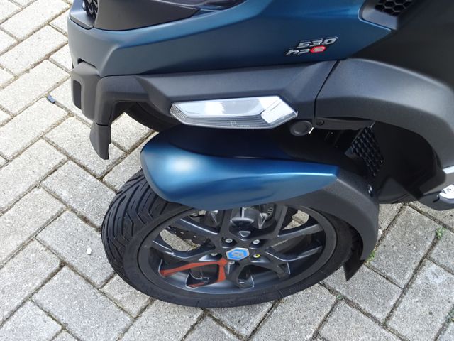 piaggio - mp3-530-hpe-advance-exlusive