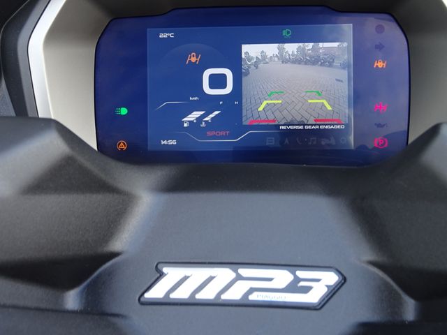 piaggio - mp3-530-hpe-advance-exlusive