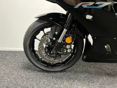 Yamaha YZF R7 2024 occasion – foto 19 van 24