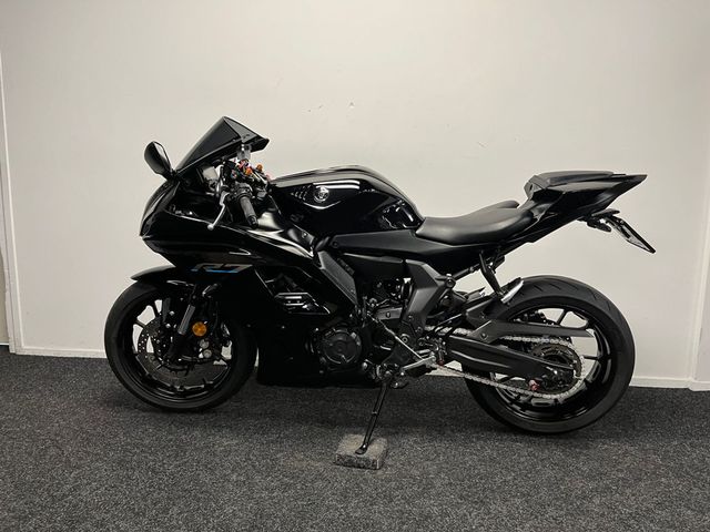 yamaha - yzf-r7