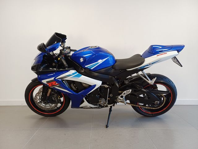 suzuki - gsx-r-750