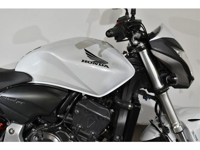 honda - cb-600-f-hornet-abs