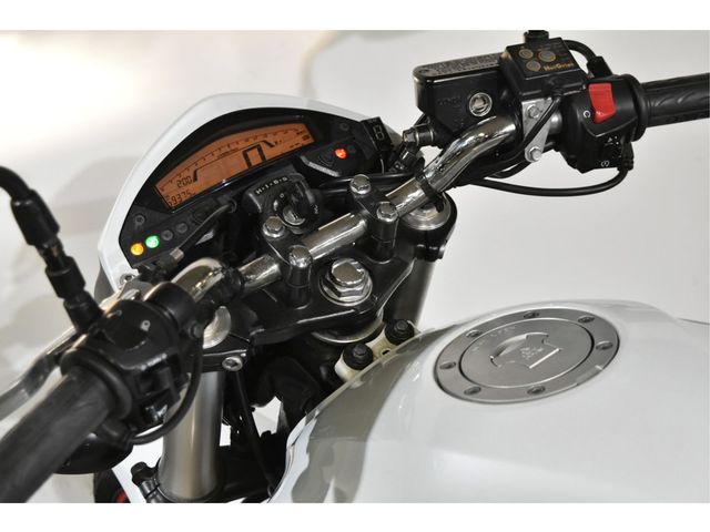 honda - cb-600-f-hornet-abs