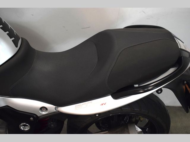 moto-guzzi - 1200-sport-8v