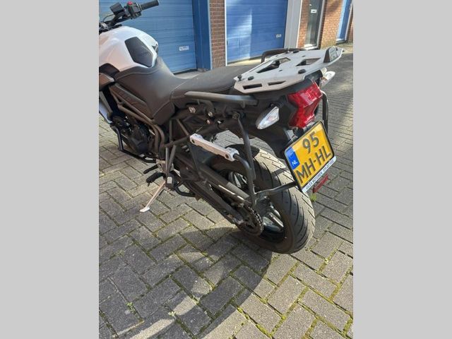triumph - tiger-800-xr