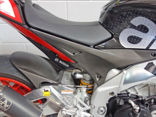 aprilia - tuono--v4-1100-factory