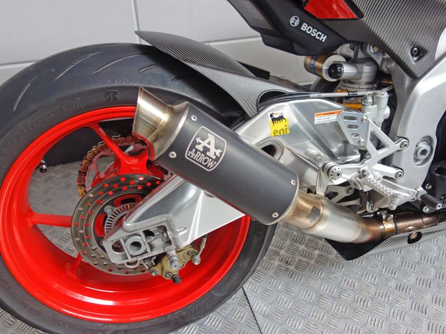 aprilia - tuono--v4-1100-factory