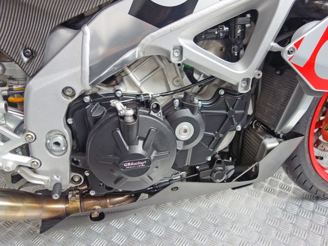 aprilia - tuono--v4-1100-factory