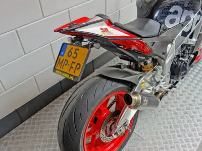 APRILIA TUONO V4 1100 – foto 4