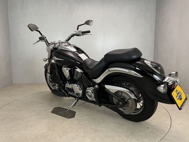 kawasaki - vn-900-classic