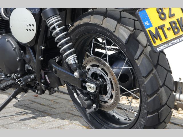 triumph - scrambler-900-chrome-edition