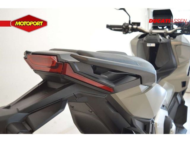 honda - x-adv