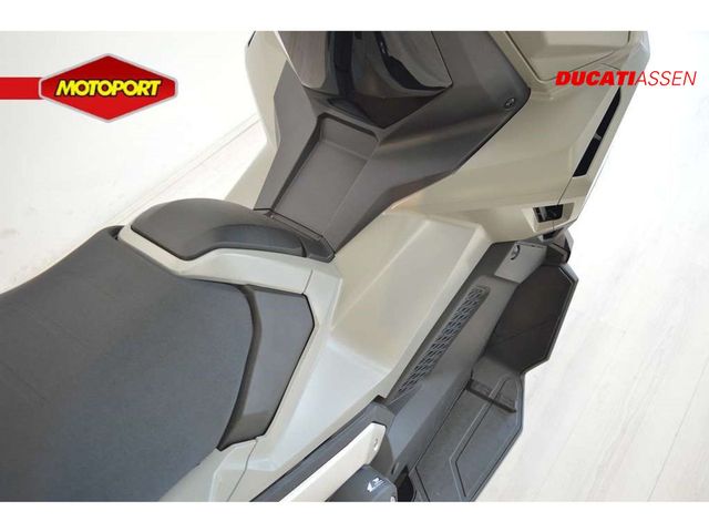 honda - x-adv