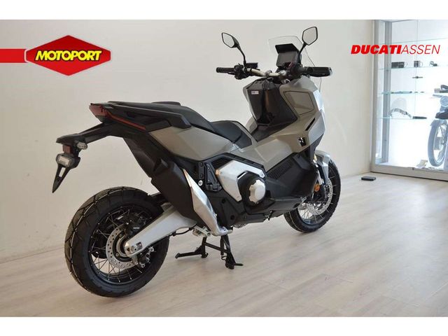 honda - x-adv