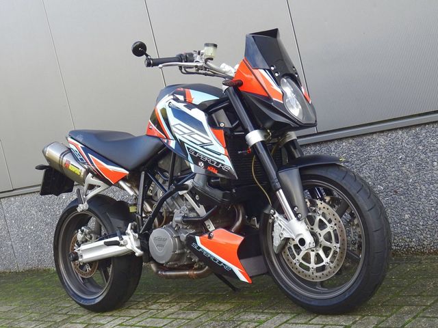 ktm - 990-super-duke