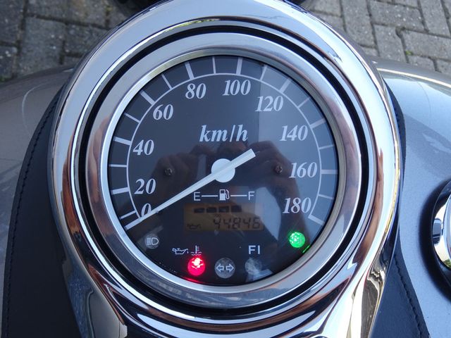 suzuki - vl-800-volusia